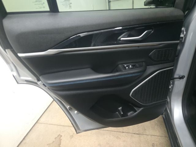 2022 Jeep Grand Cherokee Trailhawk 4xe