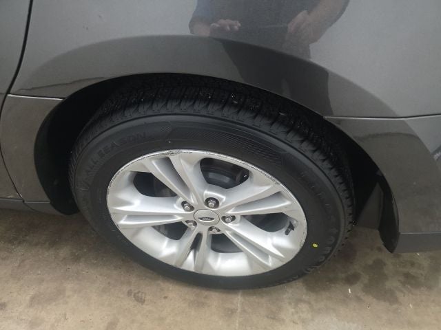 2015 Ford Taurus SEL
