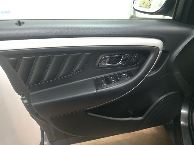 2015 Ford Taurus SEL