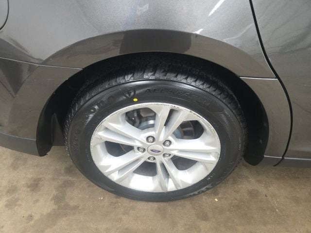 2015 Ford Taurus SEL