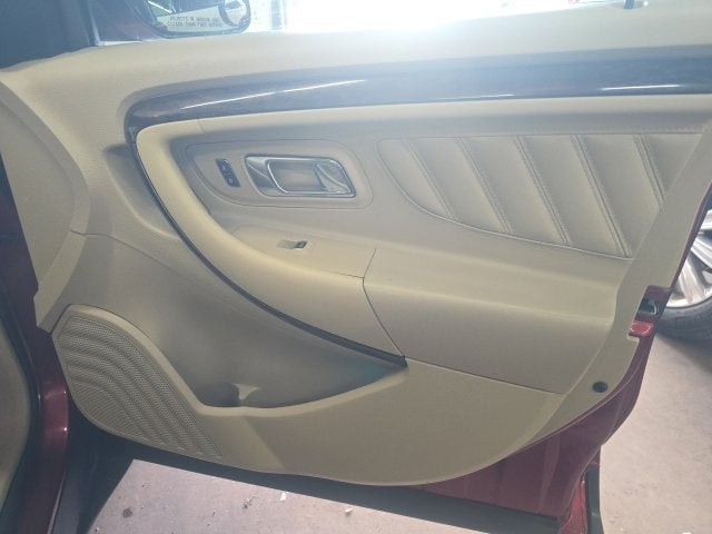2018 Ford Taurus Limited
