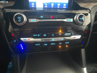 2024 Ford Explorer Platinum