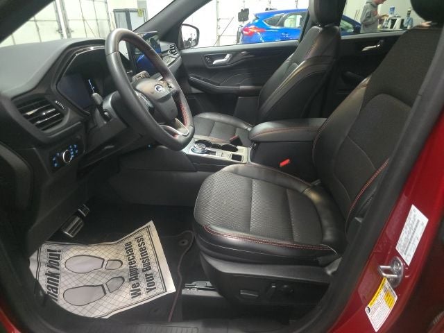 2023 Ford Escape Hybrid ST-Line