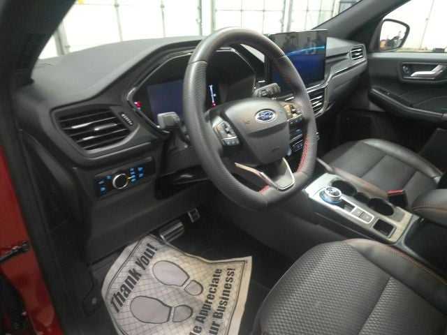 2023 Ford Escape Hybrid ST-Line