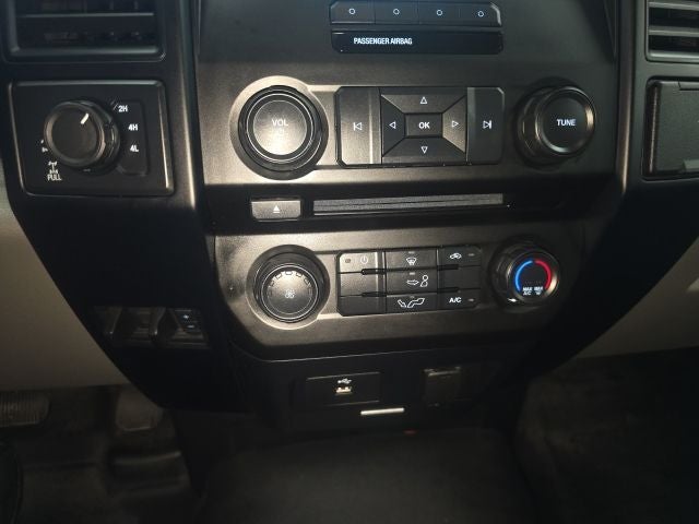 2016 Ford F-150 XL