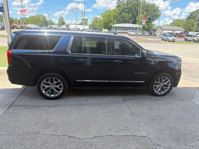 2021 GMC Yukon XL SLT