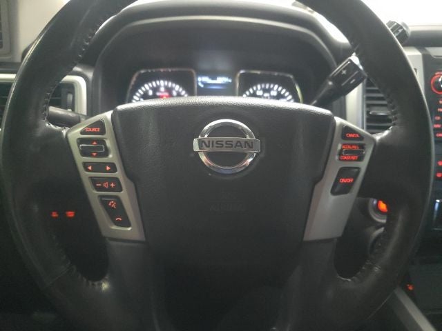 2017 Nissan Titan SV