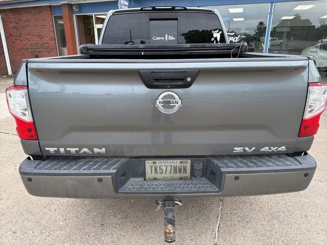 2017 Nissan Titan SV