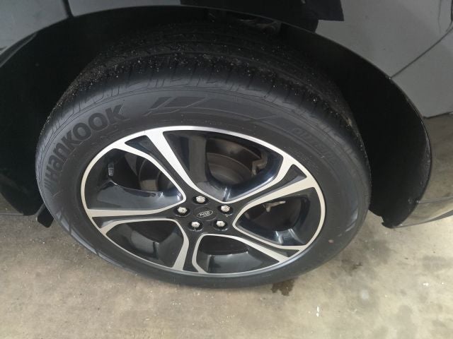 2023 Ford Edge ST