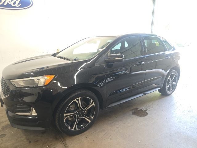 2023 Ford Edge ST