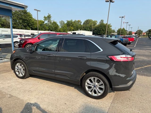 2021 Ford Edge Titanium