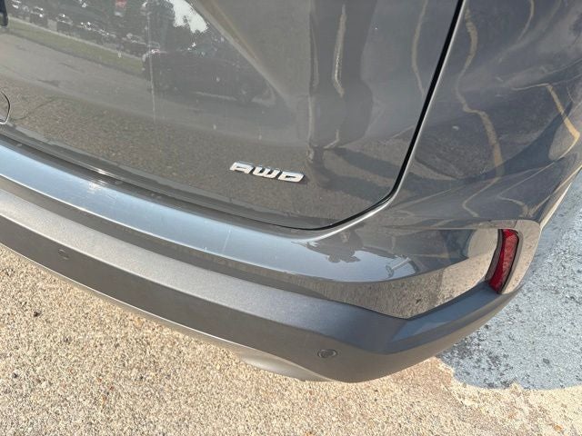 2021 Ford Edge Titanium