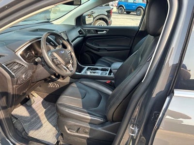2021 Ford Edge Titanium