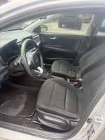 2022 Kia Rio LX