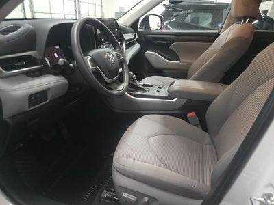 2023 Toyota Highlander L