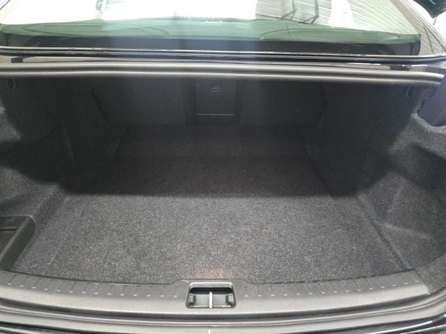 2024 Volvo S60 B5 Core Dark Theme