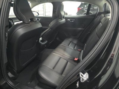 2024 Volvo S60 B5 Core Dark Theme