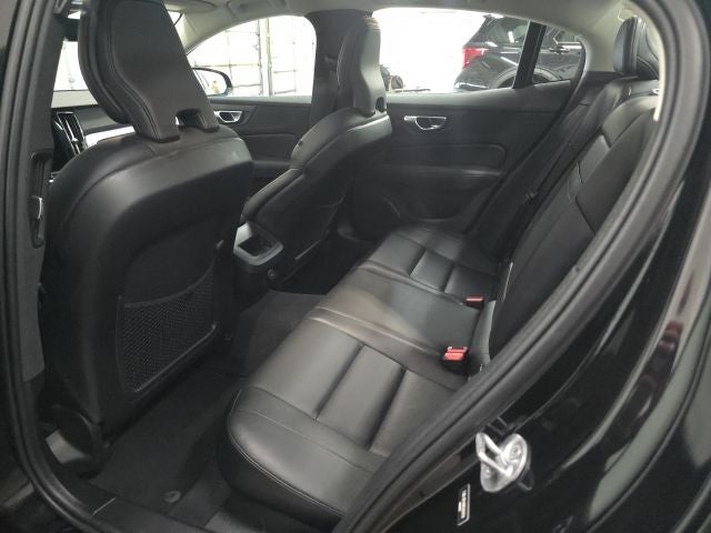 2024 Volvo S60 B5 Core Dark Theme