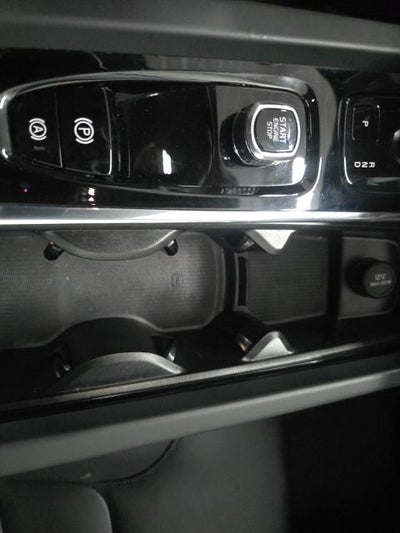 2024 Volvo S60 B5 Core Dark Theme